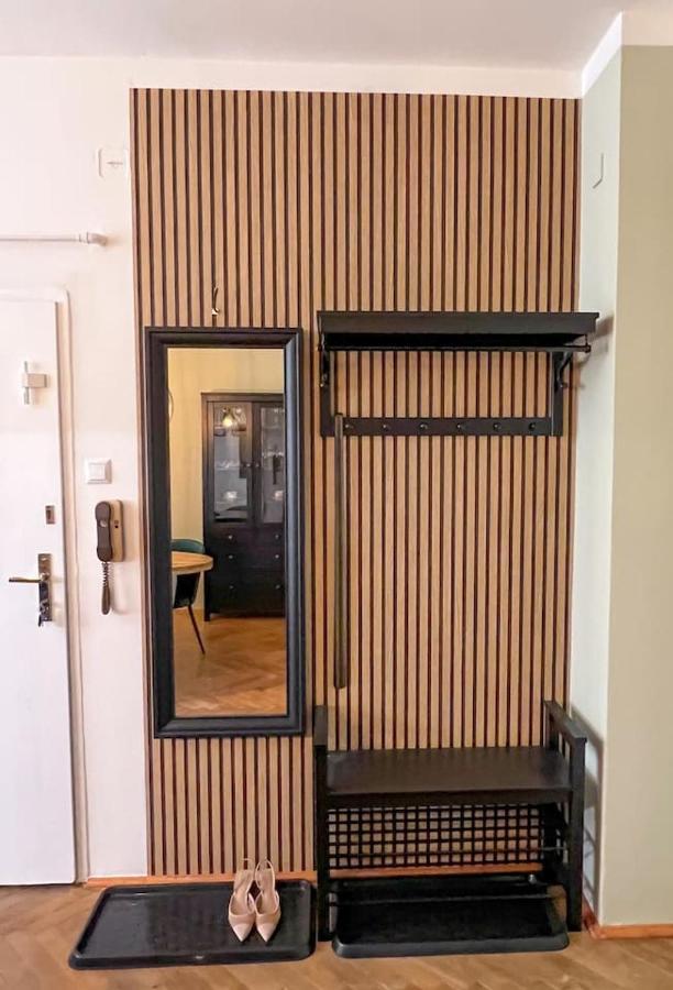 96M2 Of Comfort And Style: 4Bd Apartment In Old Town Bratislava Exteriör bild